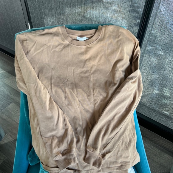 Good American Essential Long Sleeve - Picture 2 of 3